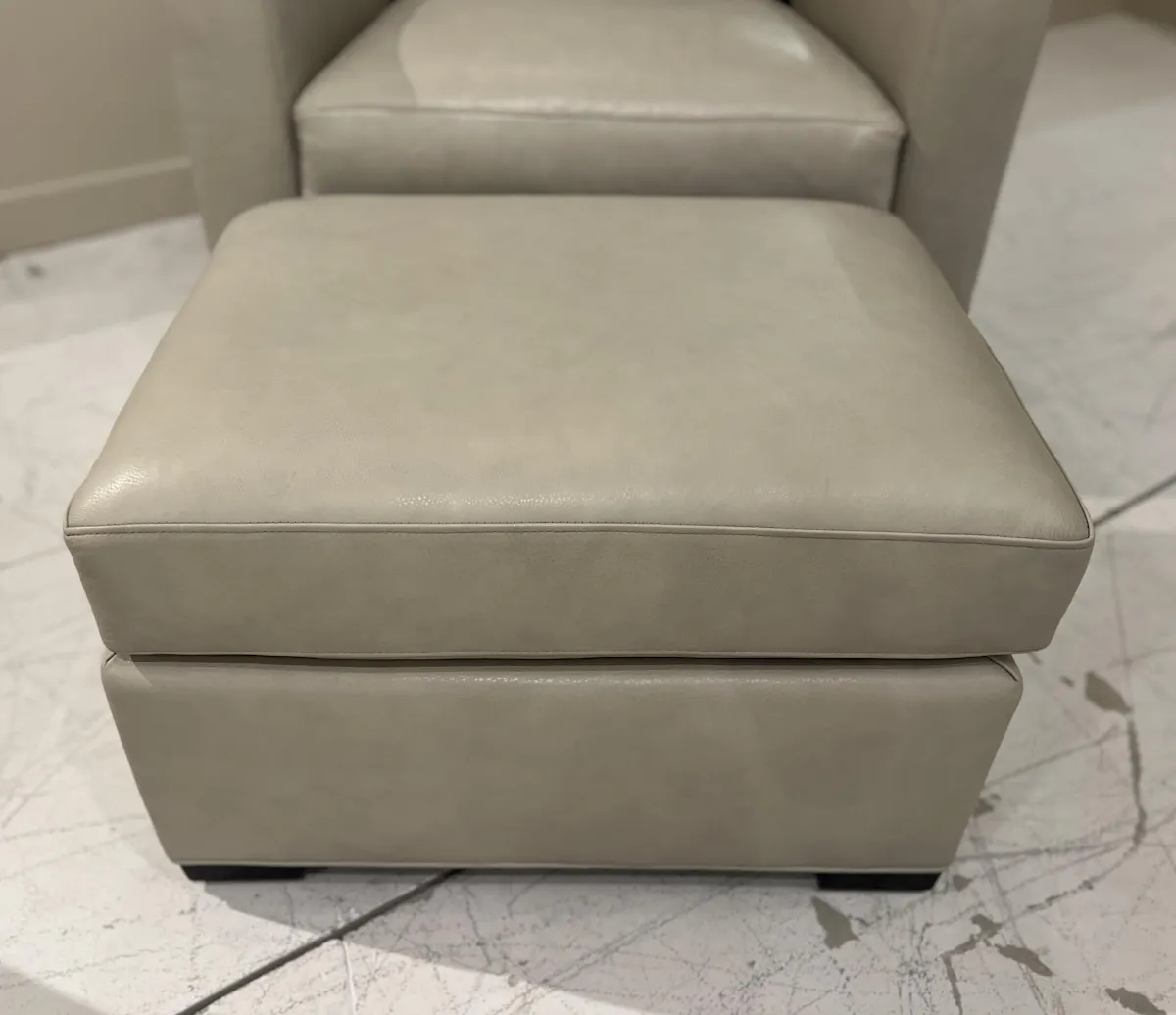 Hancock and Moore E6869-O-BIS/1410 Lawson Ottoman Hancock and Moore E6869-O-BIS/1410 Lawson Ottoman