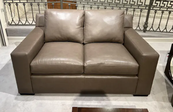 Hancock and Moore E6870-2-TRU/1412 Octavius Loveseat Hancock and Moore E6870-2-TRU/1412 Octavius Loveseat