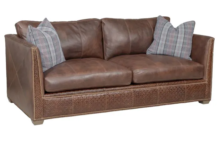 Fairfield P-2604-84-B Chesterfield 84" Sofa in Leather Fairfield P-2604-84-B Chesterfield 84" Sofa in Leather