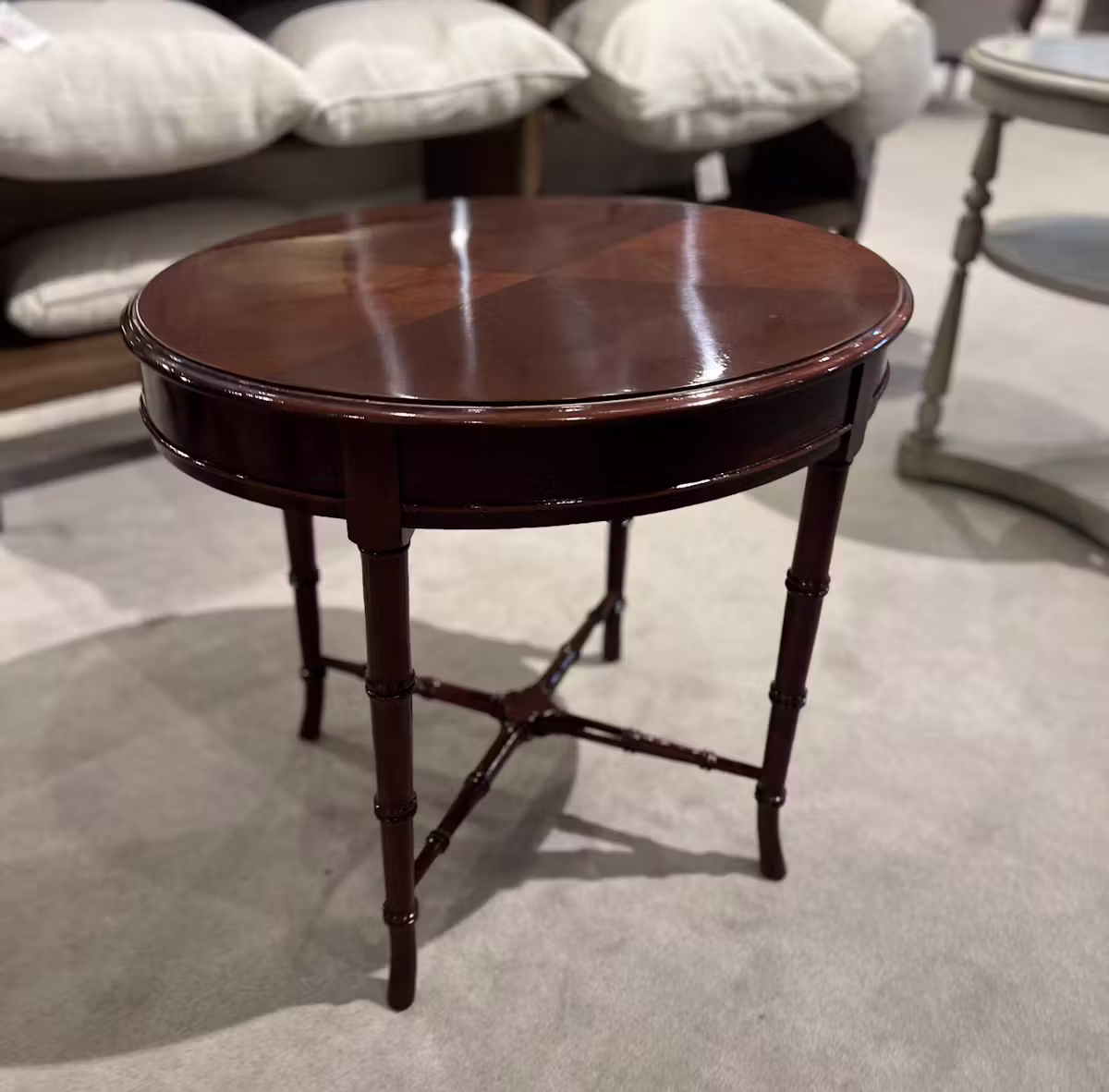 Hickory Chair HC8688-70/350 Chad Side Table Maple Hickory Chair HC8688-70/350 Chad Side Table Maple