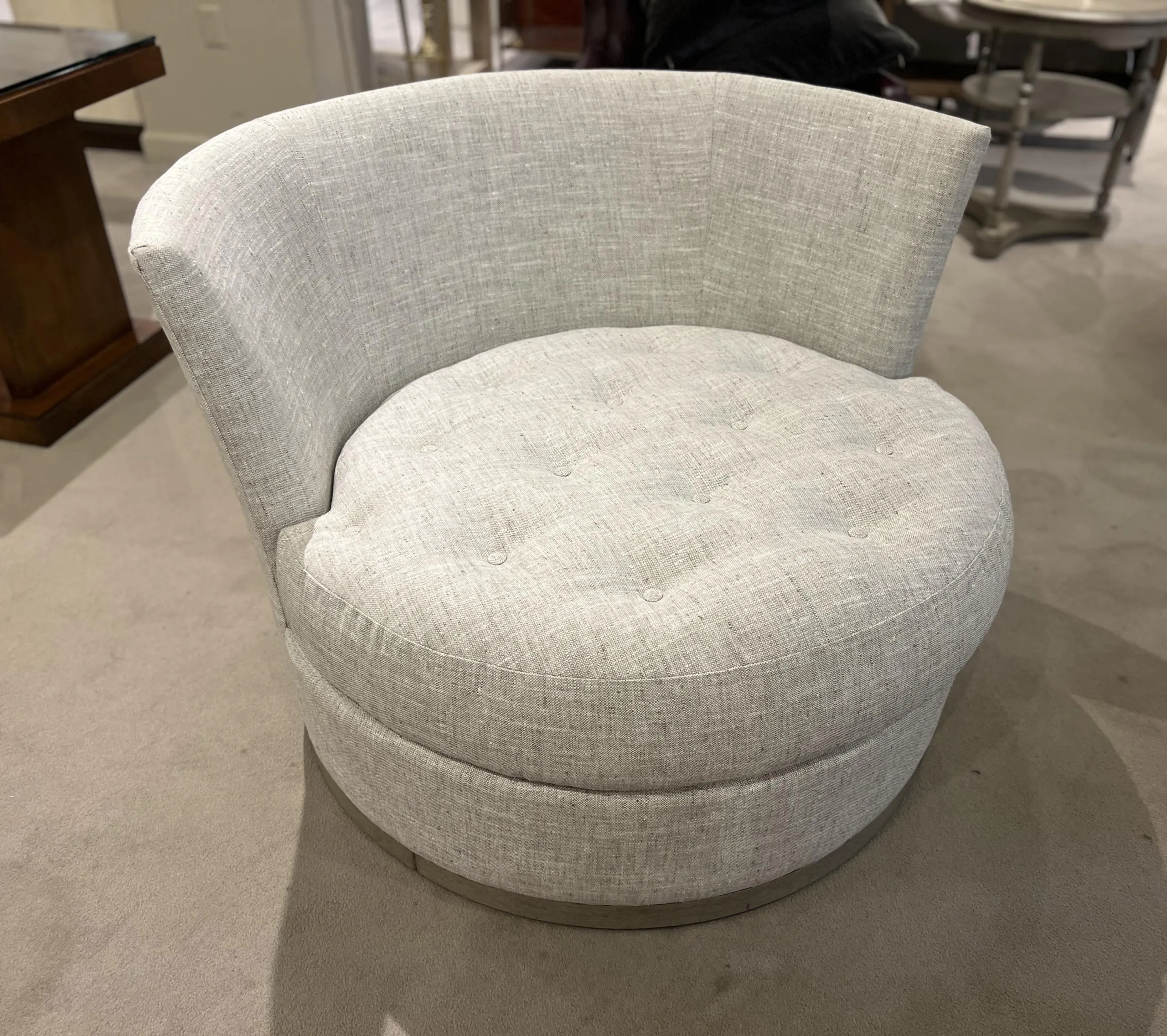 Hickory Chair HC7228-27/240 Cask Swivel Chair