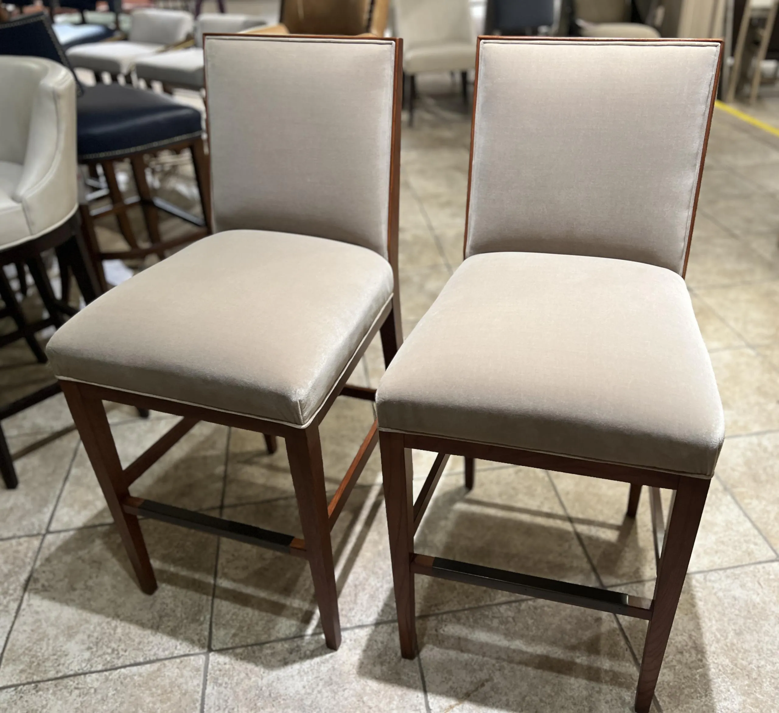 Hickory Chair HC1308-04/30 Cloison Bar Stool