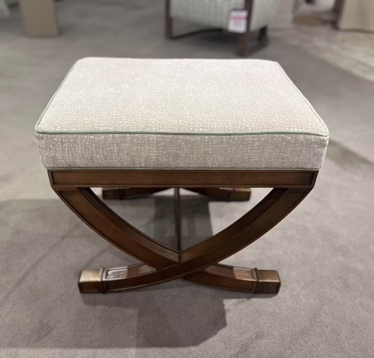 Hickory Chair PE6740-50/410 Sofia Stool Hickory Chair PE6740-50/410 Sofia Stool