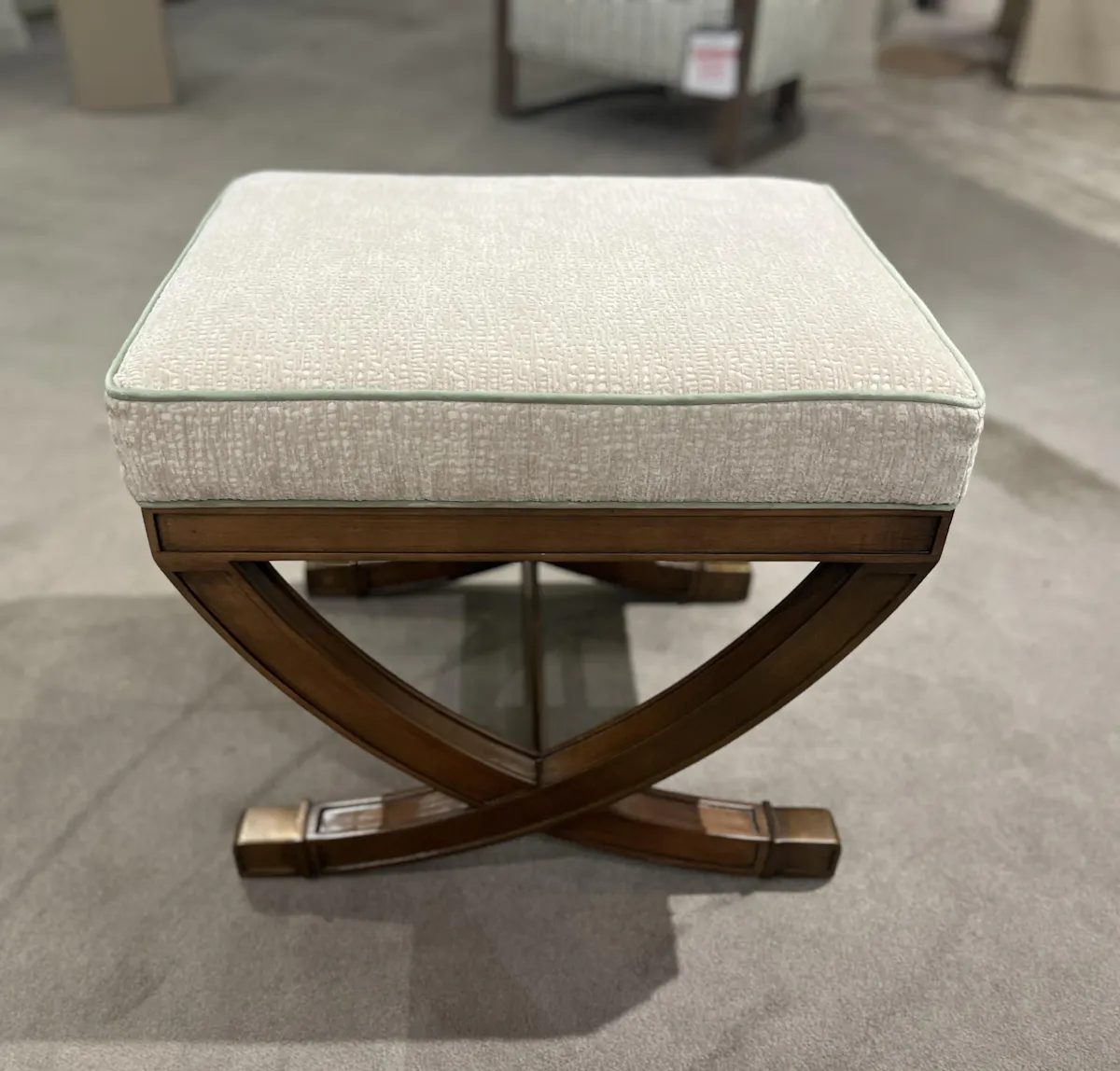 Hickory Chair PE6740-50/410 Sofia Stool Hickory Chair PE6740-50/410 Sofia Stool