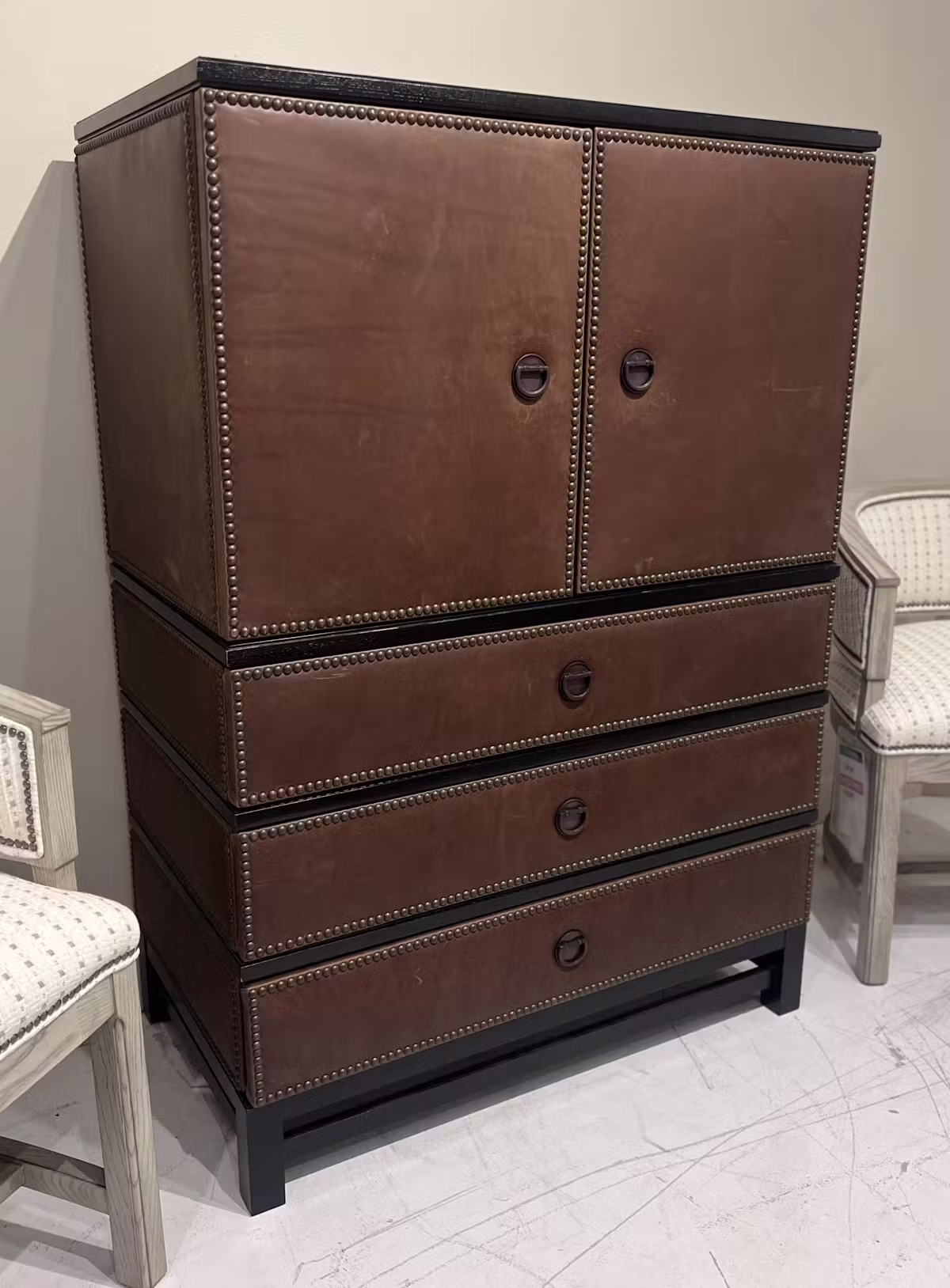 Hickory Chair HC9571-70/380,390,400 Remy Cabinet Group Hickory Chair HC9571-70/380,390,400 Remy Cabinet Group