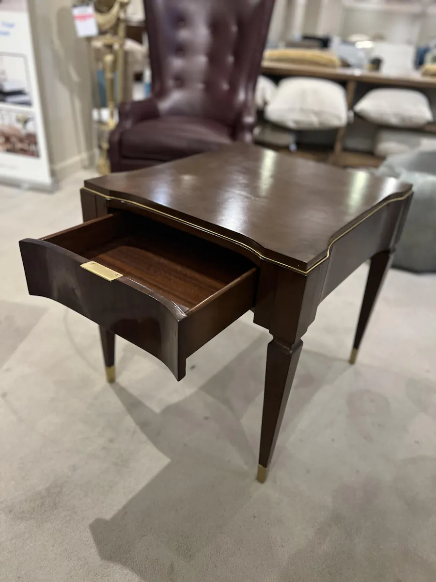 Maitland-Smith HM1345L/110,150 Atlantis Lamp Table Maitland-Smith HM1345L/110,150 Atlantis Lamp Table