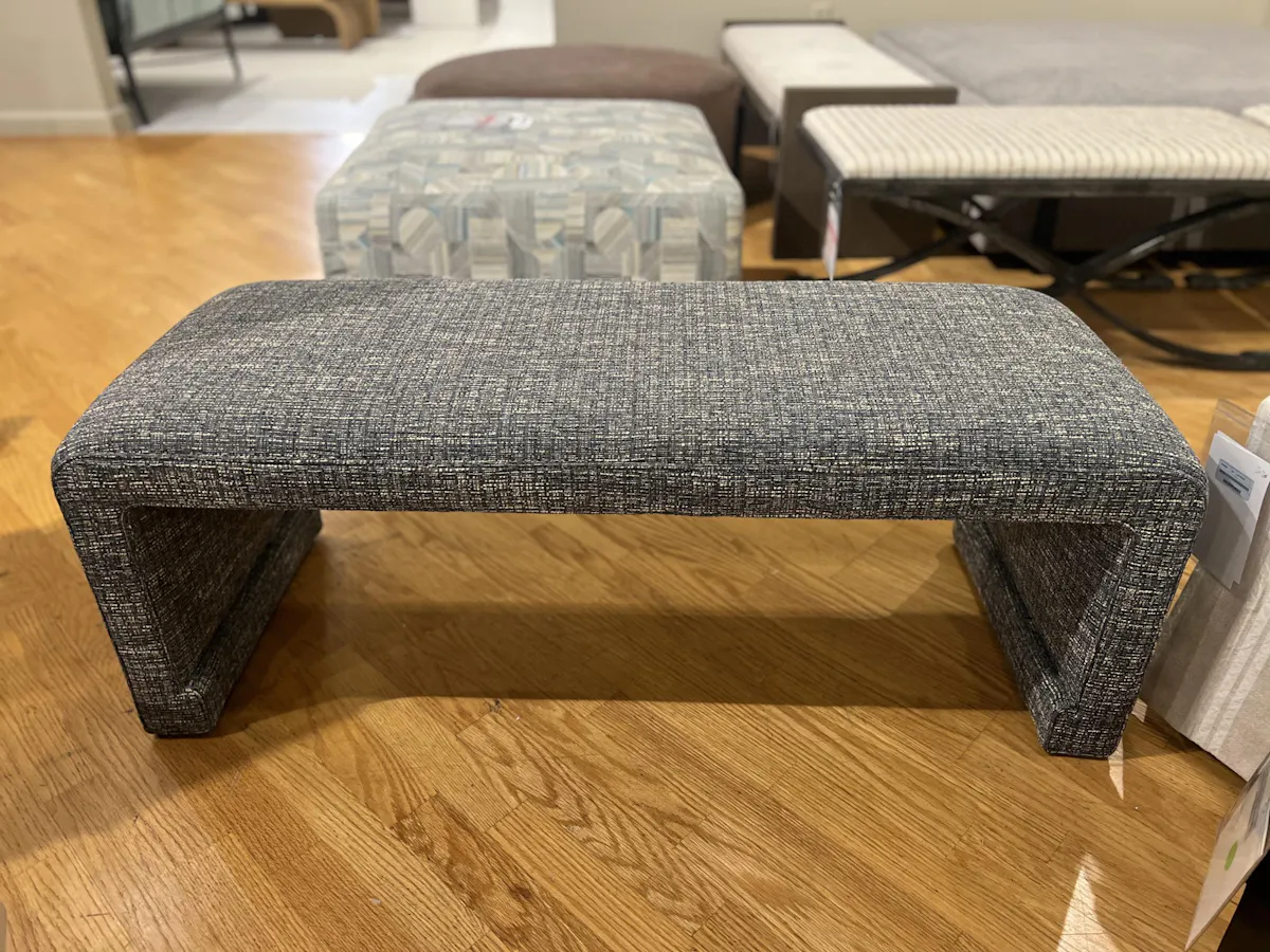 Century SIG2120-17/80 Willow Bench Century SIG2120-17/80 Willow Bench