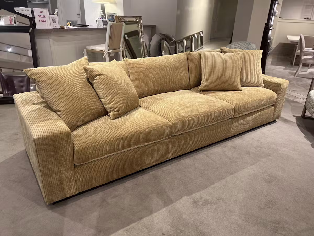 Century LTD7100-1/270 Great Room Large Sofa Century LTD7100-1/270 Great Room Large Sofa