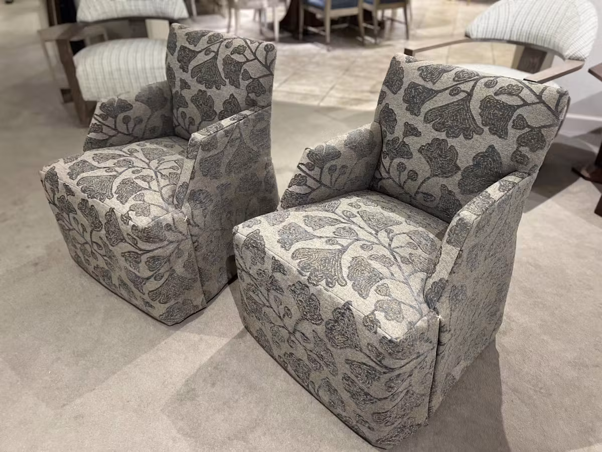 Century TS-CC9-3180-6SK/190 Stefano Skirted Chair Century TS-CC9-3180-6SK/190 Stefano Skirted Chair