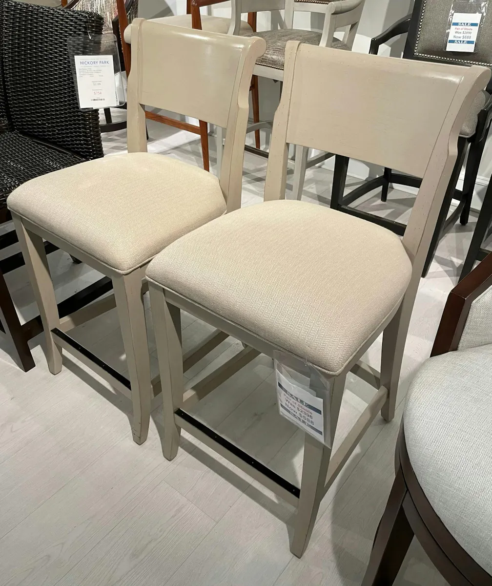 Lorts 9825 Pair of Counter Stools Lorts 9825 Pair of Counter Stools