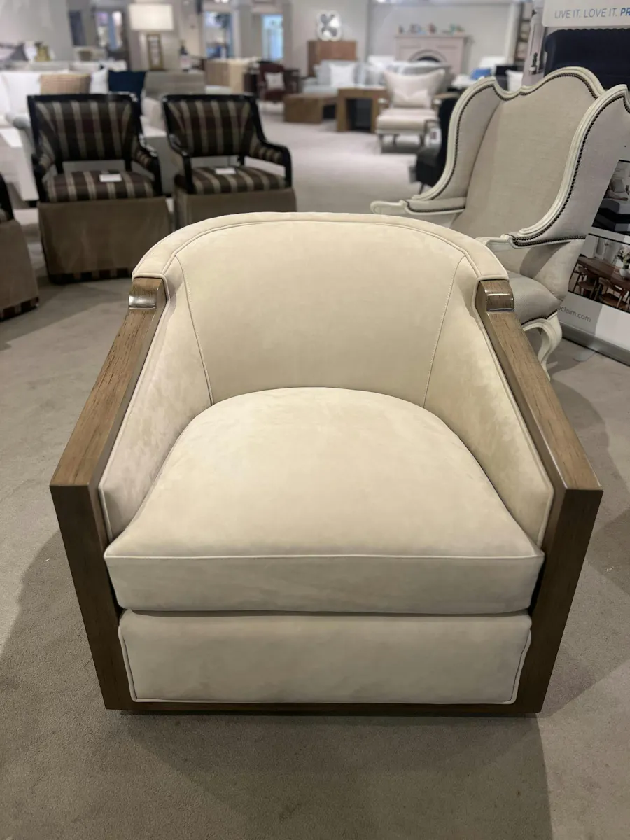 Jessica Charles 5341-S/10460 Gerhardt Swivel Chair Jessica Charles 5341-S/10460 Gerhardt Swivel Chair