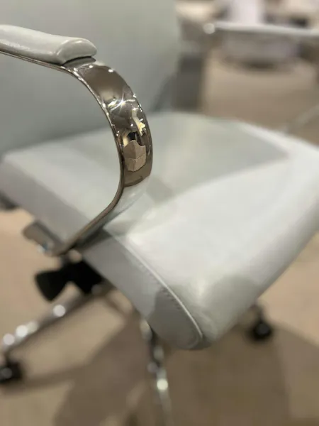 Hancock and Moore 5882ST-UPH/00368 Blade UPH Back Swivel Chair W/UPH.AR Hancock and Moore 5882ST-UPH/00368 Blade UPH Back Swivel Chair W/UPH.AR