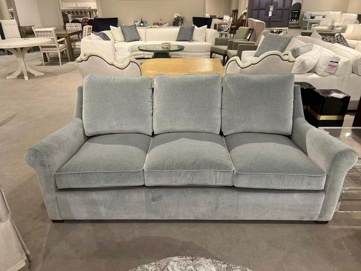 Hancock and Moore 6835-3/00333 Ryan Sofa Hancock and Moore 6835-3/00333 Ryan Sofa