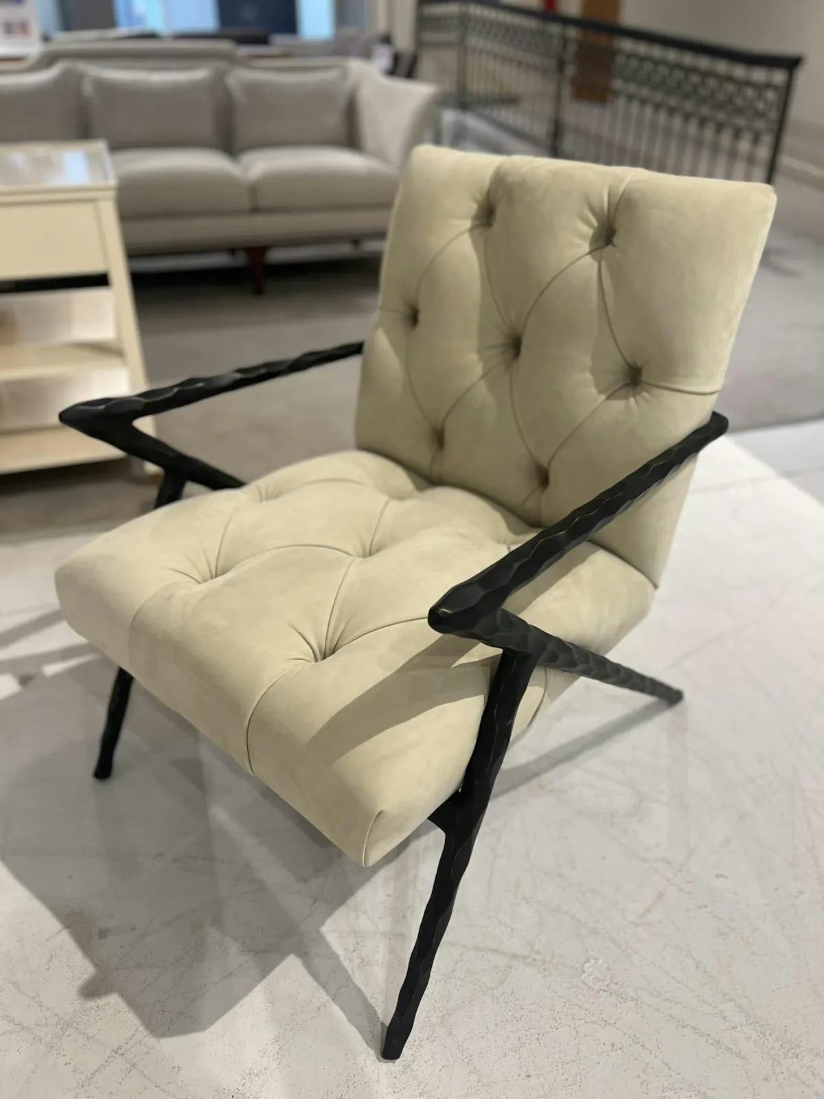 Hancock and Moore 6700/00919 Thorne Chair Hancock and Moore 6700/00919 Thorne Chair