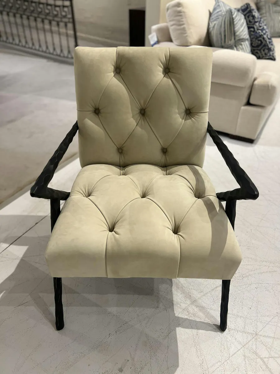 Hancock and Moore 6700/00919 Thorne Chair Hancock and Moore 6700/00919 Thorne Chair