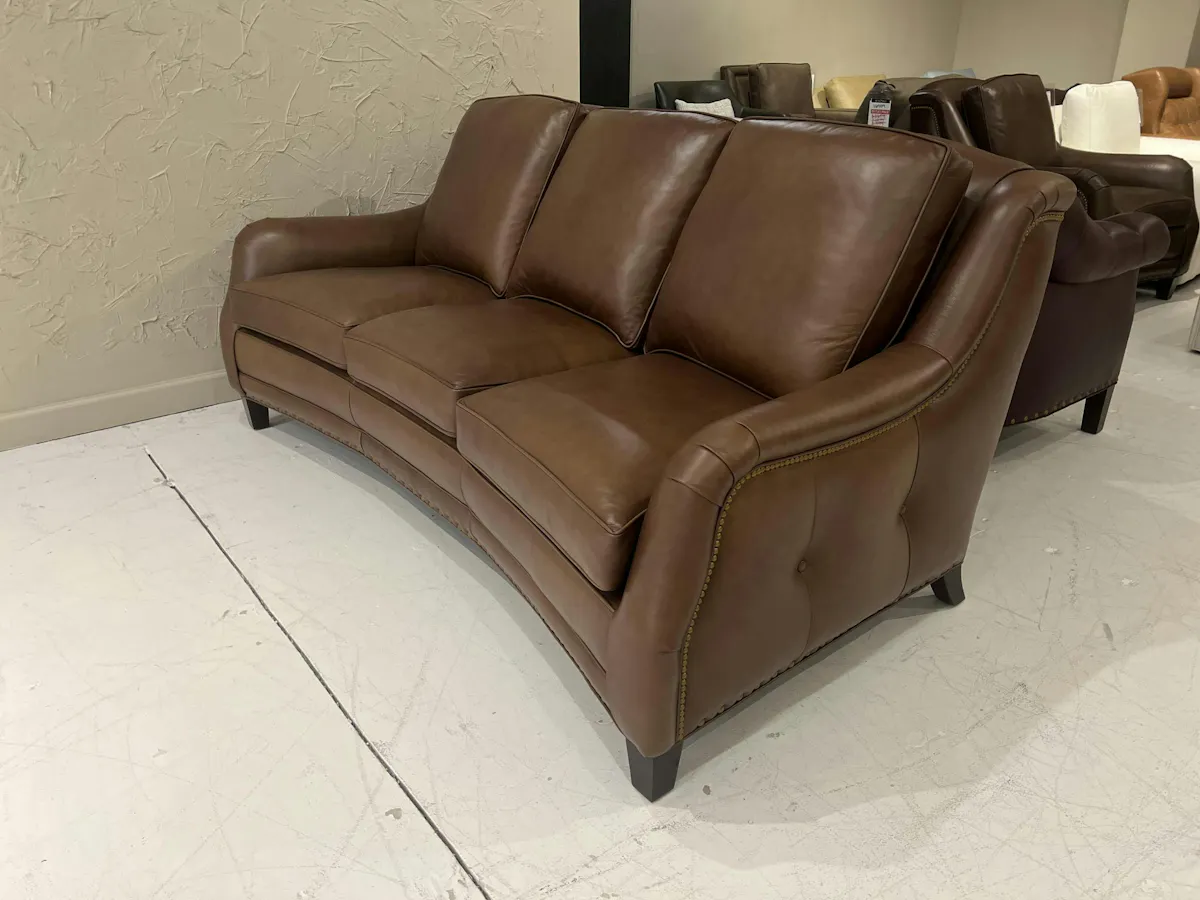 Hancock and Moore 6542-3/01099 Redford Sofa Hancock and Moore 6542-3/01099 Redford Sofa