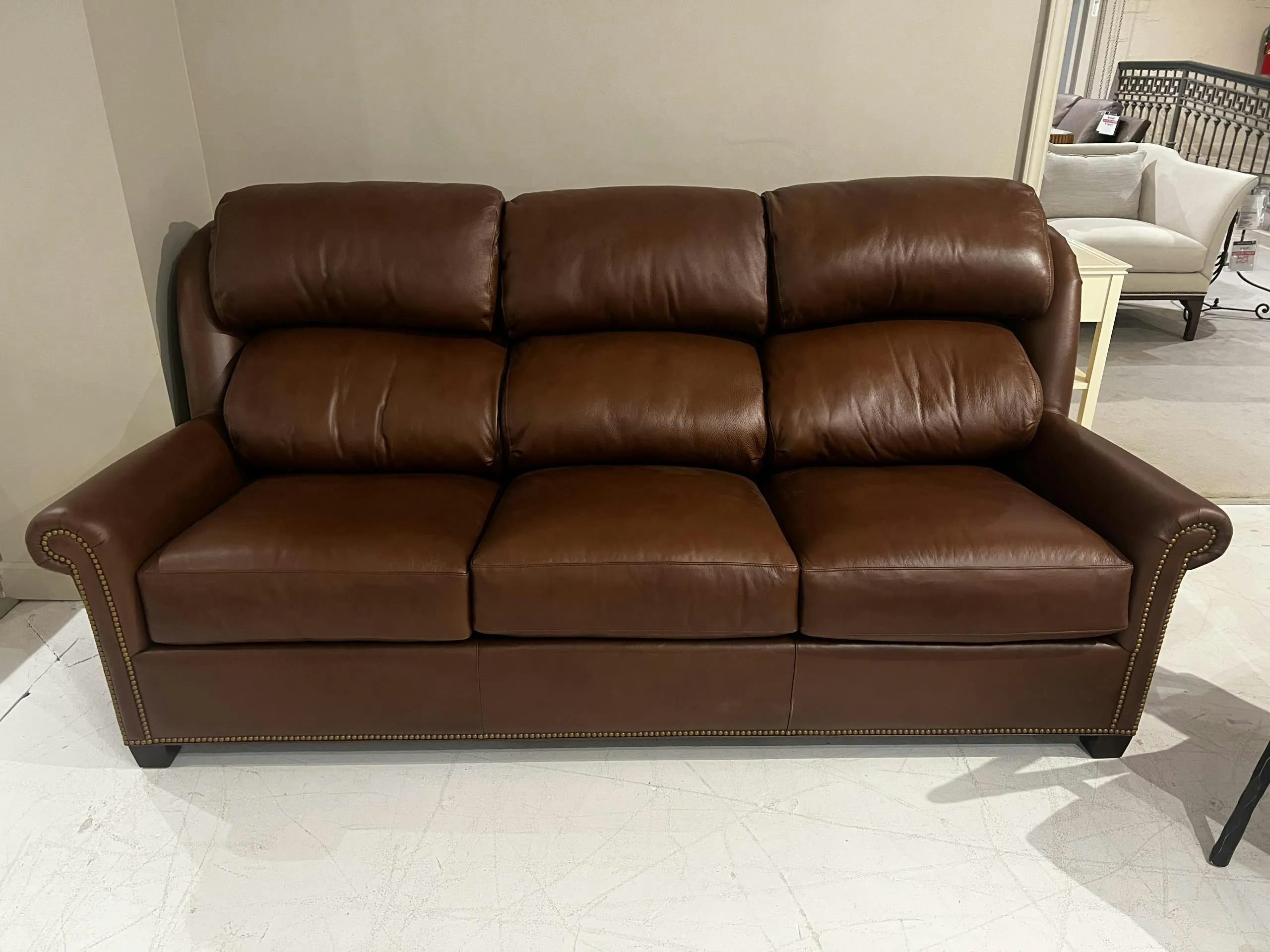 Hancock and Moore 6659-3/01093 Cullen Sofa