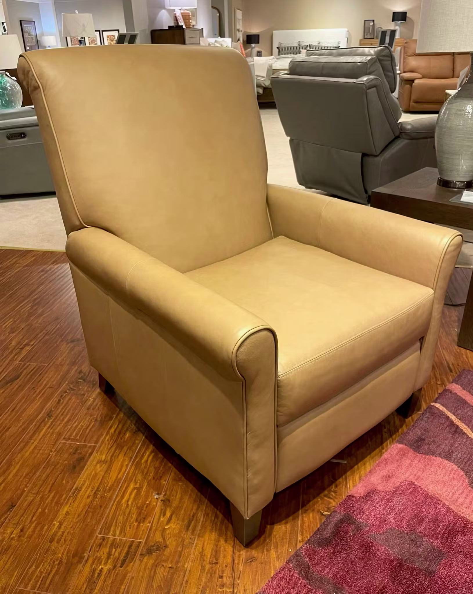 Bassett Furniture 7219-2 Nelson Tall Back Lounge Chair