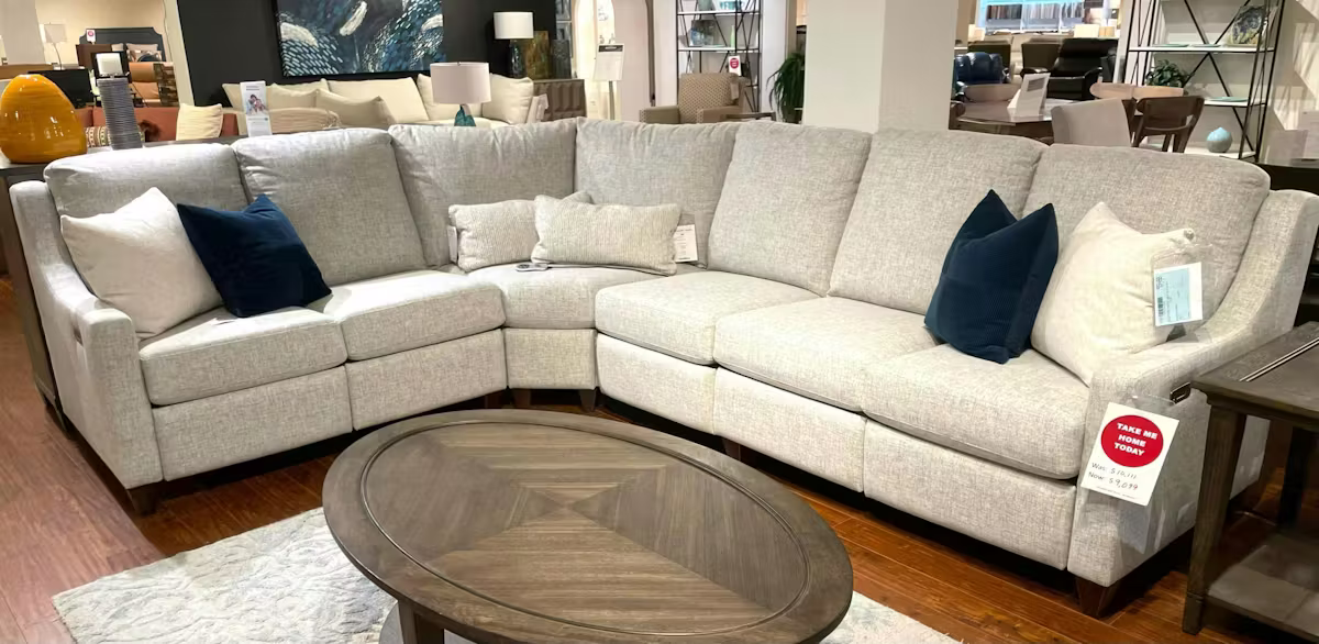 Bassett 1539-19 Bench Motion Sectional Bassett 1539-19 Bench Motion Sectional