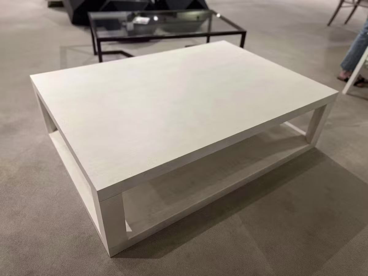 Century CR9-604-4/50 Maison Cocktail Table Century CR9-604-4/50 Maison Cocktail Table