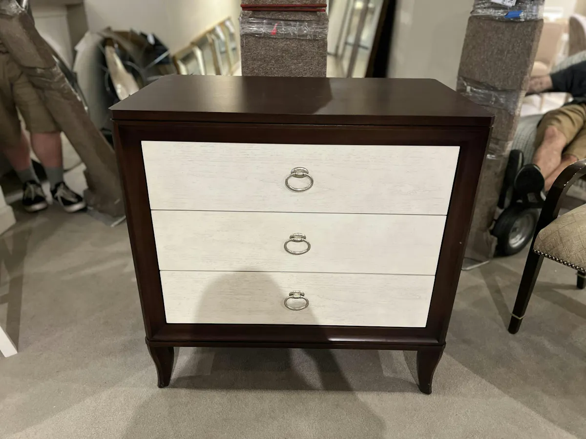 Century 339-223/10 Nightstand Century 339-223/10 Nightstand