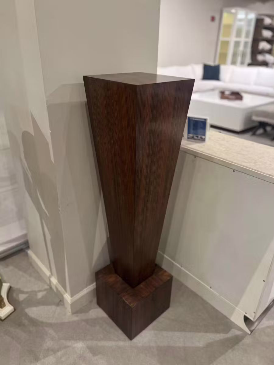 Maitland-Smith 8104-23/20 Phinthly Pedestal Maitland-Smith 8104-23/20 Phinthly Pedestal