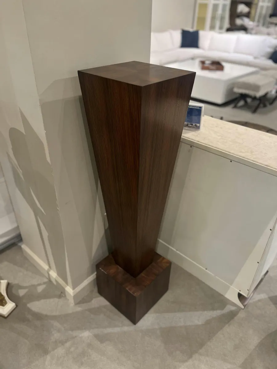 Maitland-Smith 8104-23/20 Phinthly Pedestal Maitland-Smith 8104-23/20 Phinthly Pedestal