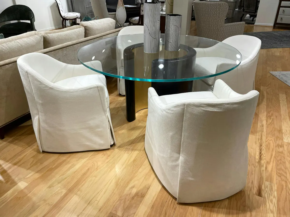 Hickory Chair HC3040-60-70 Ray Dining Table and Chairs Hickory Chair HC3040-60-70 Ray Dining Table and Chairs