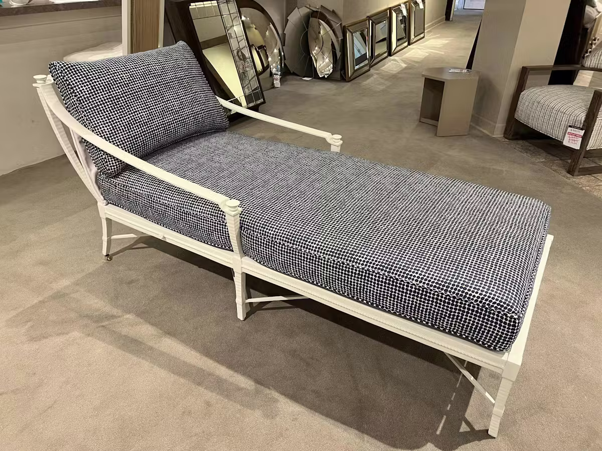 Century D12-73-9/20 Outdoor Single Chaise Century D12-73-9/20 Outdoor Single Chaise