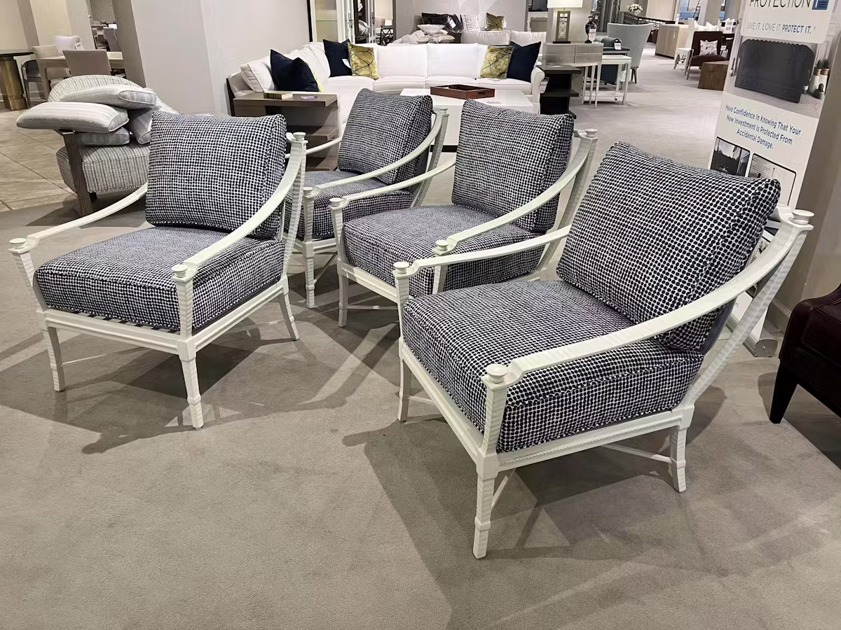 Century D12-14-9/10 Outdoor Lounge Chair Century D12-14-9/10 Outdoor Lounge Chair