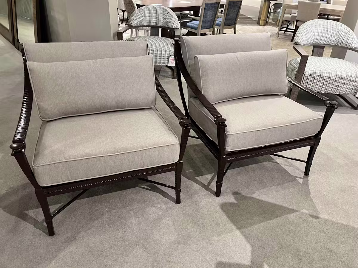 Century D12-16-9/40 Outdoor Royal Lounge Chair Century D12-16-9/40 Outdoor Royal Lounge Chair