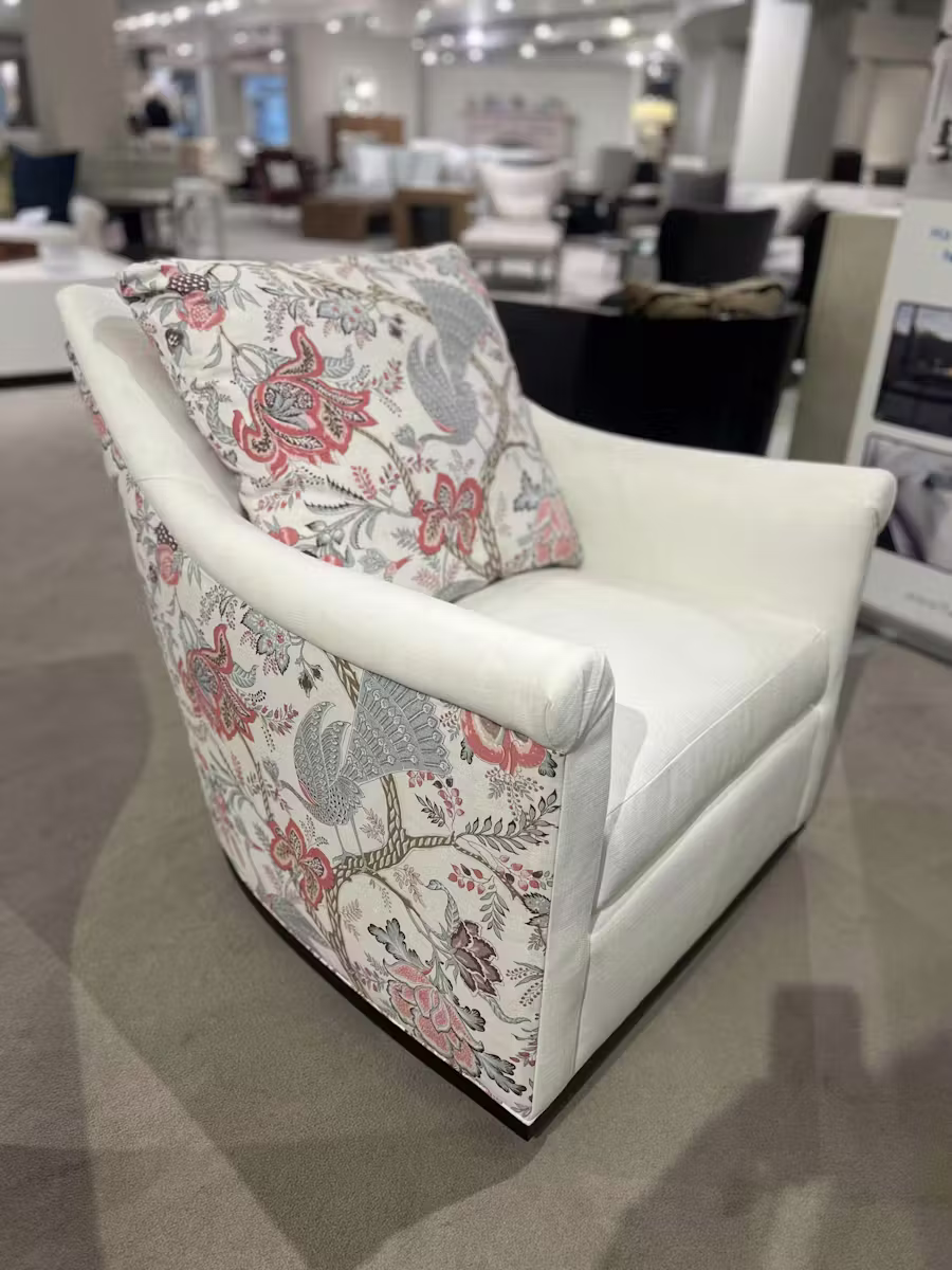 Hickory Chair HC9509-SW290 Jules Swivel Chair Hickory Chair HC9509-SW290 Jules Swivel Chair