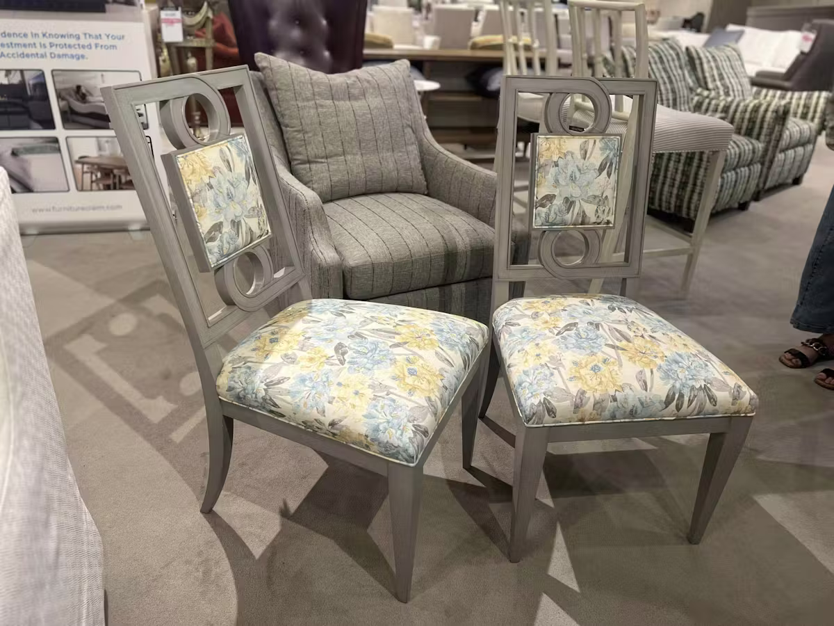 Hickory Chair HC118-02/150 Corso Dining Chair Hickory Chair HC118-02/150 Corso Dining Chair