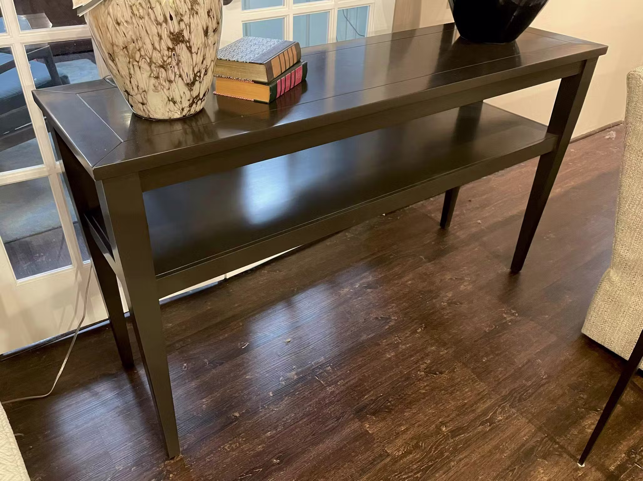 Lorts 3687 Console Table