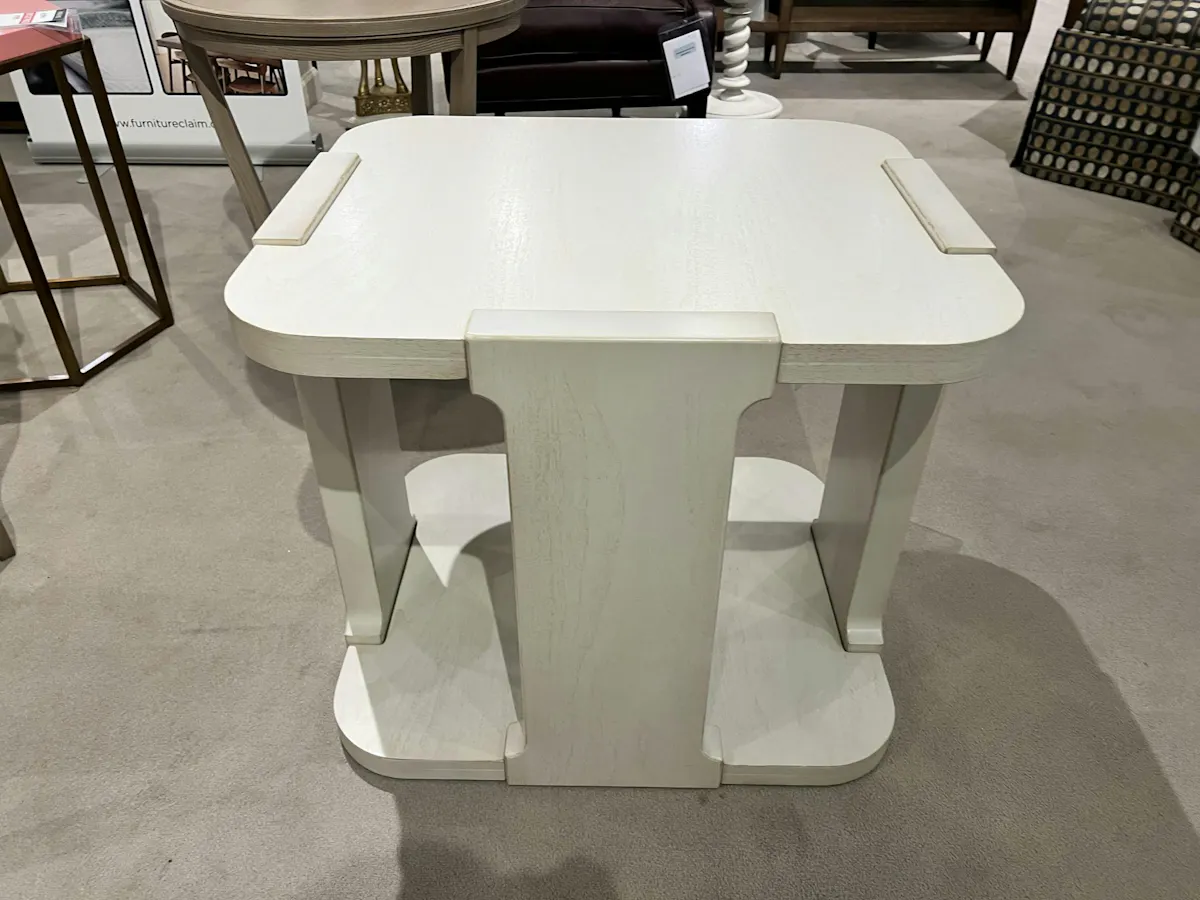 Hickory Chair HC3449-70/80 Zitelli Side Table Hickory Chair HC3449-70/80 Zitelli Side Table