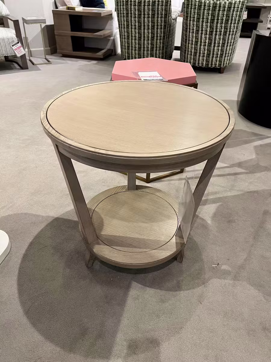 Hickory Chair HC186-70/280 Rye Round Side Table Hickory Chair HC186-70/280 Rye Round Side Table