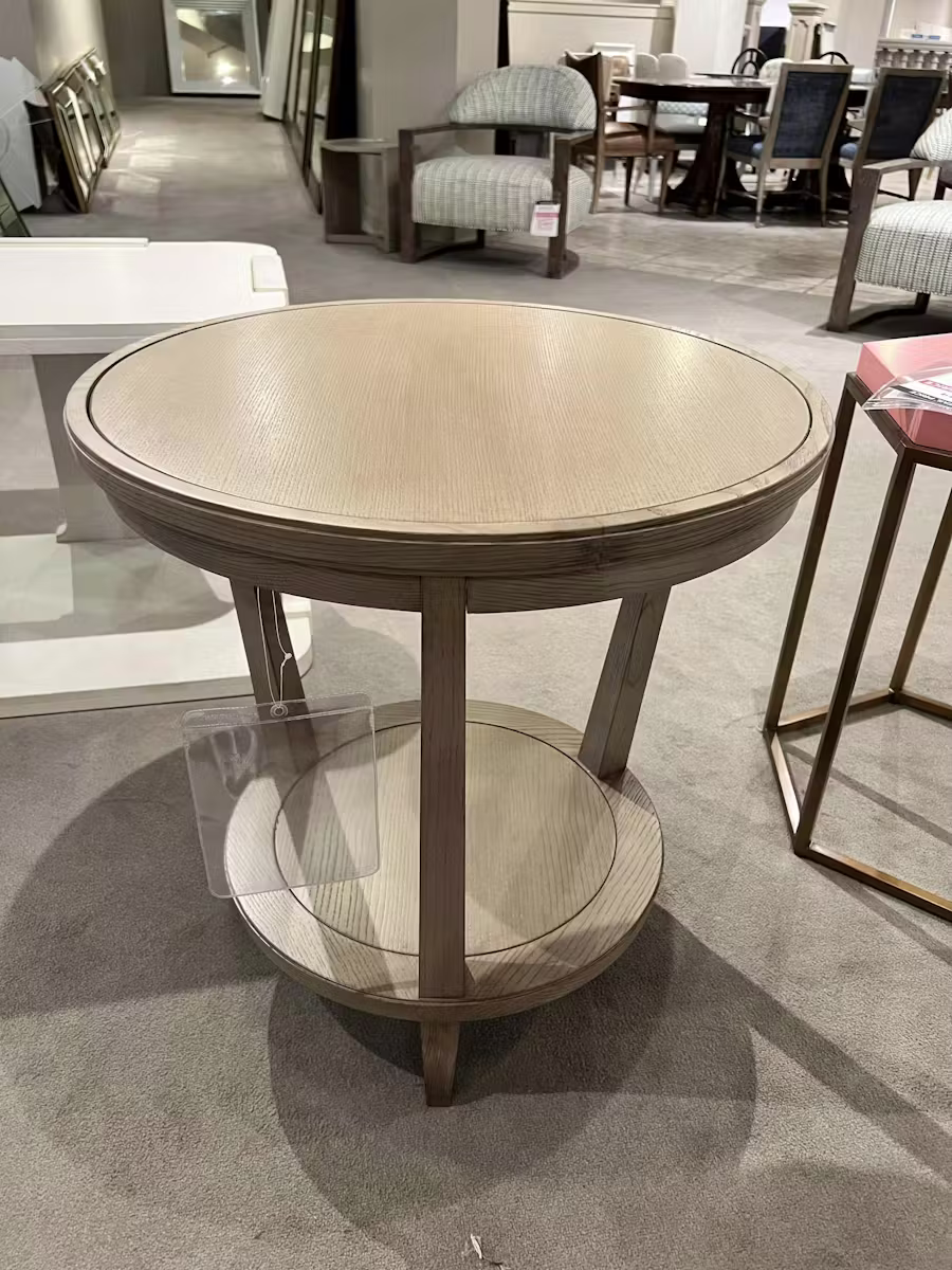 Hickory Chair HC186-70/280 Rye Round Side Table Hickory Chair HC186-70/280 Rye Round Side Table