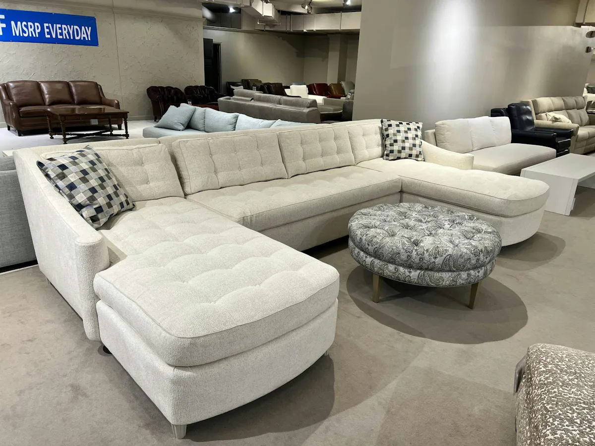 Hickory Chair HC3146-47/48/80 Comstock Sectional Hickory Chair HC3146-47/48/80 Comstock Sectional