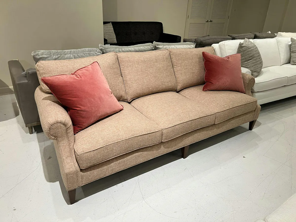 Hickory Chair HC8524-04/220 Ridley Sofa Hickory Chair HC8524-04/220 Ridley Sofa