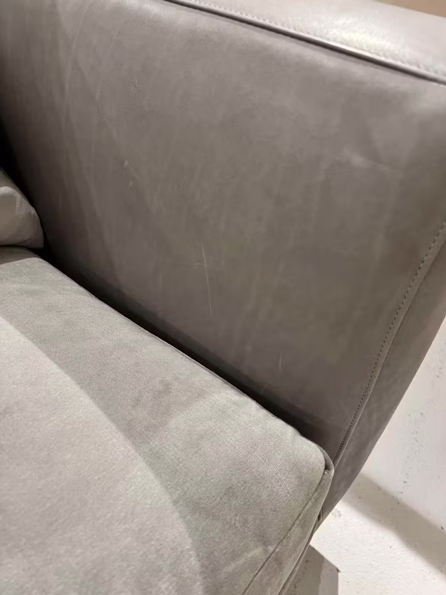 Hickory Chair HC7220-06/40 Ryder Sofa Hickory Chair HC7220-06/40 Ryder Sofa