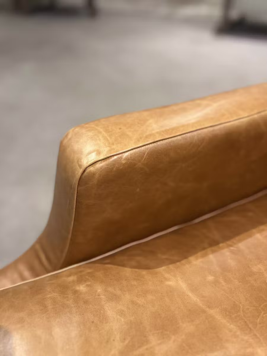 Century PLR-15801 Cecily Chair Century PLR-15801 Cecily Chair