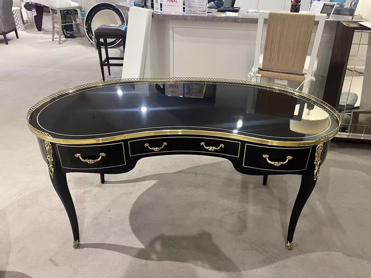 Maitland-Smith 89-0002/140 Eclipse Desk Maitland-Smith 89-0002/140 Eclipse Desk