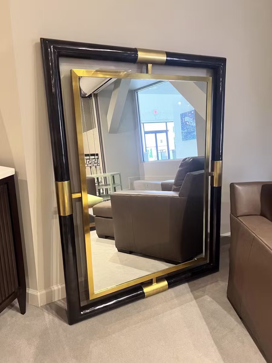 Maitland-Smith 8112-28/220 Gallant Mirror Maitland-Smith 8112-28/220 Gallant Mirror