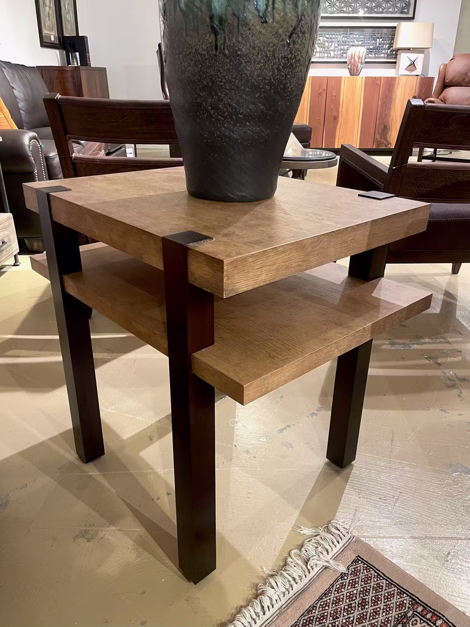 Century Furniture 709-621 Mesa Spring Lamp Table