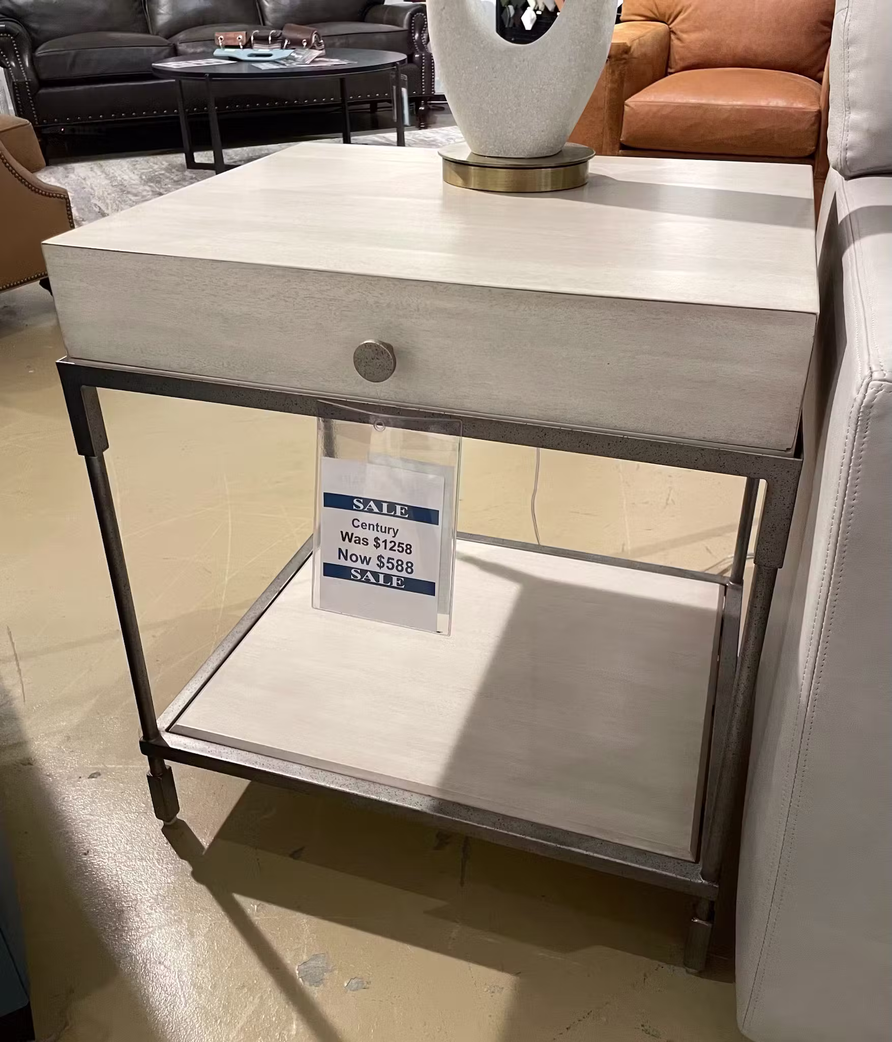 Century Furniture CT4013-PN Wesport End Table