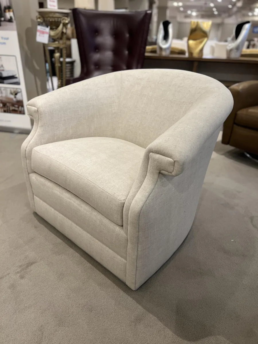 Hancock and Moore 6860-S/00469 Cinch Swivel Chair Hancock and Moore 6860-S/00469 Cinch Swivel Chair