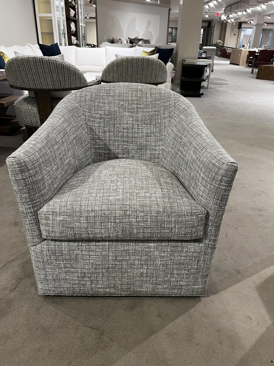 Jessica Charles 526-S/10818 Bledsoe Swivel Chair Jessica Charles 526-S/10818 Bledsoe Swivel Chair