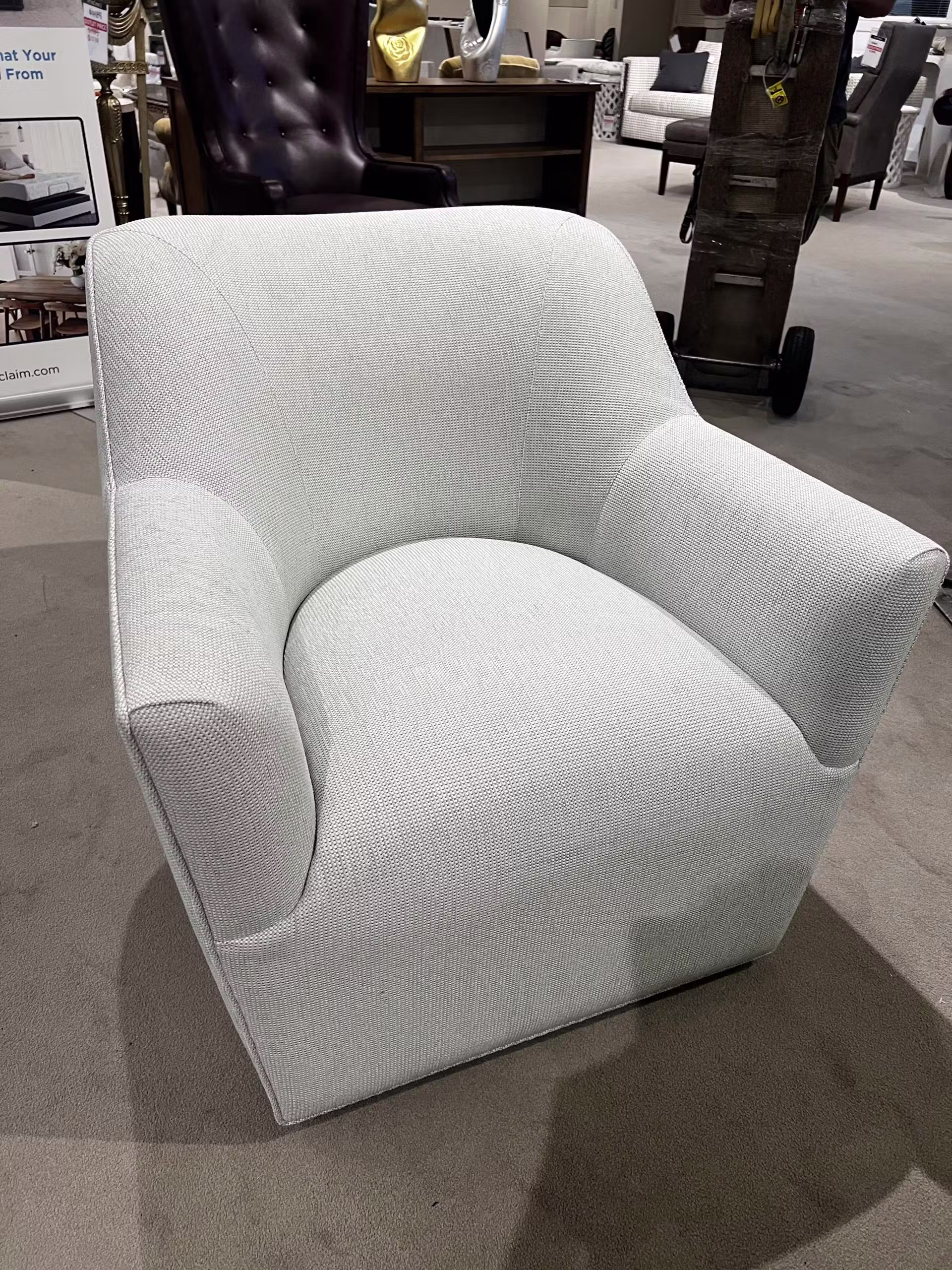 Jessica Charles 5168-S/10833 Walton Swivel Chair at Factory Outlets by Hickory Park
