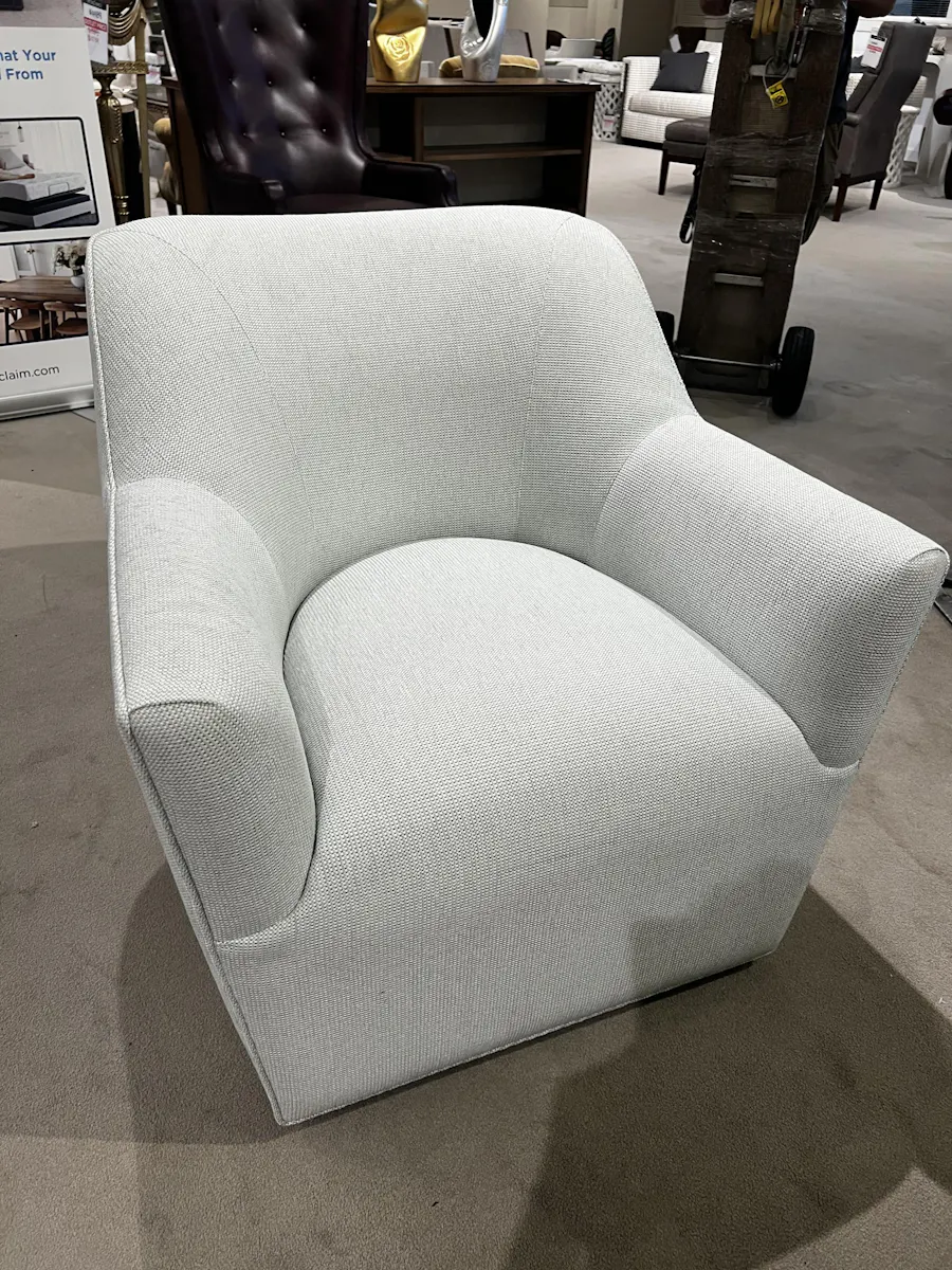 Jessica Charles 5168-S/10833 Walton Swivel Chair Jessica Charles 5168-S/10833 Walton Swivel Chair