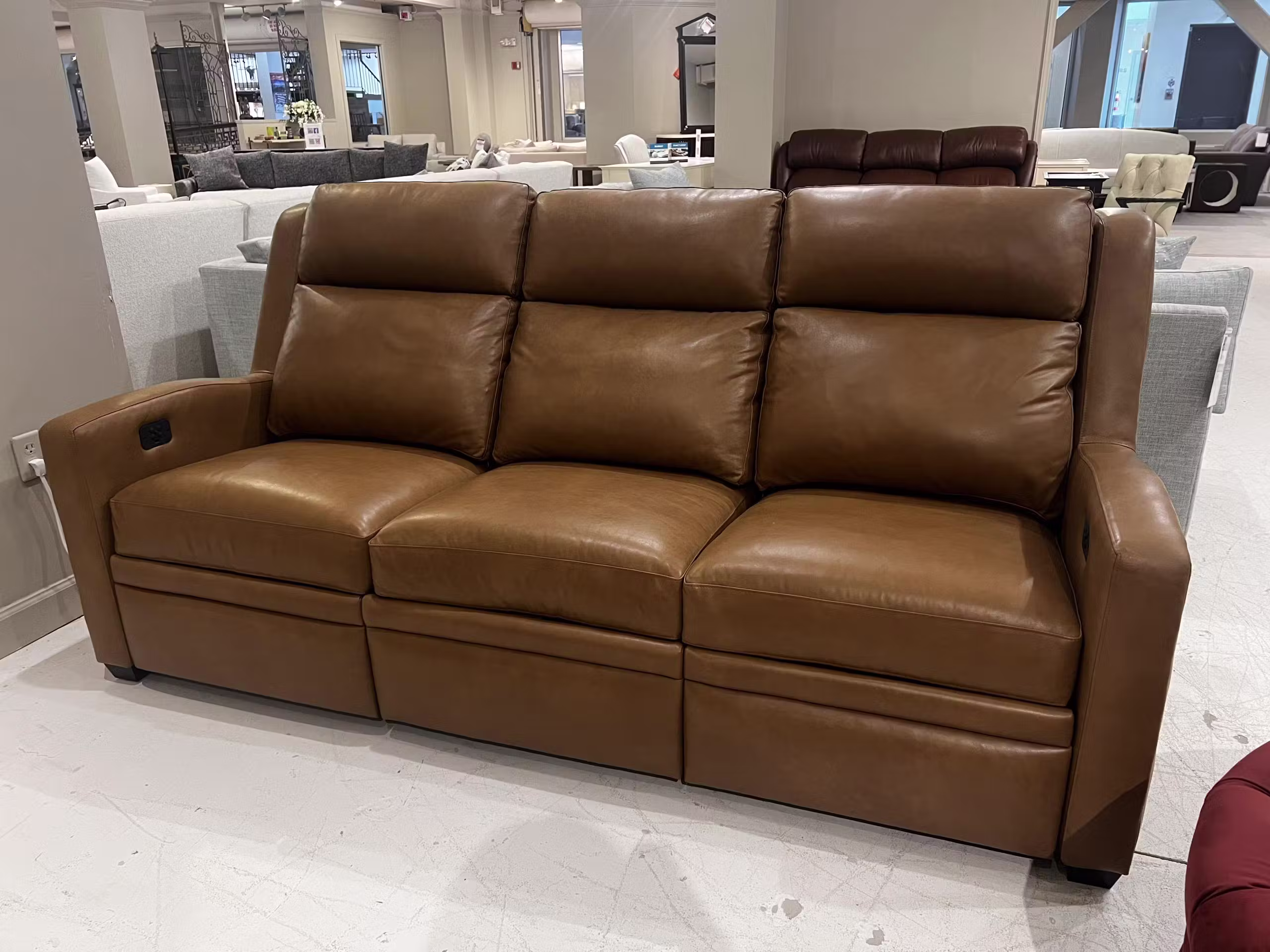 Hancock and Moore 2M90-PR Your Way Motion Sofa